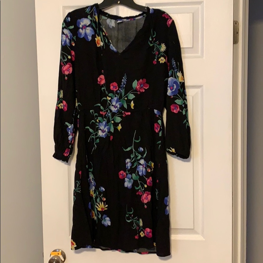 Long sleeve flowered dress Old Navy
